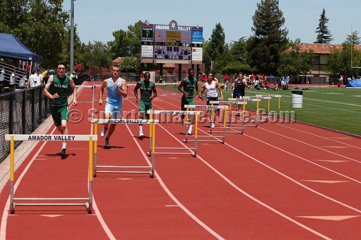 2014NCSTriValley-187.JPG - 2014 North Coast Section Tri-Valley Championships, May 24, Amador Valley High School.